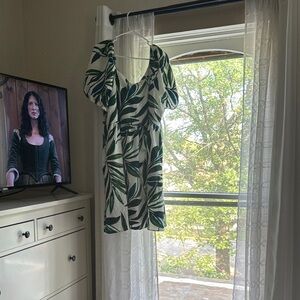 Time and Tru Green Leaf Print Dress